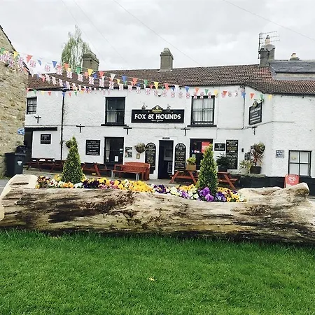 بيت ريفي The Fox & Hounds