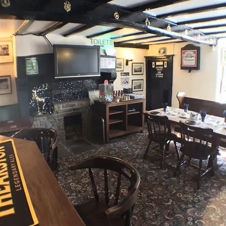 The Fox & Hounds 3* West Burton