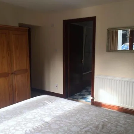 The Fox & Hounds Inn 3*